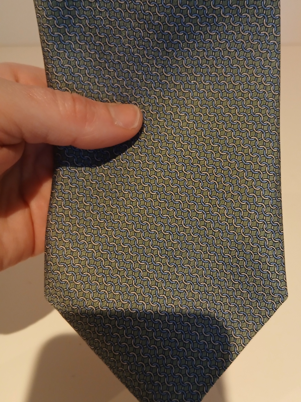 Brooks Brothers Olive and Blue Interlocking Micro-Pattern Silk Tie